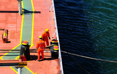 Preventing mooring line injuries