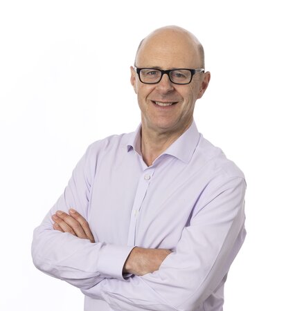 Alan Mackinnon